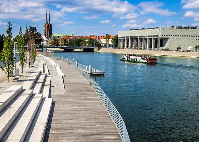 Wroclaw University Apartment